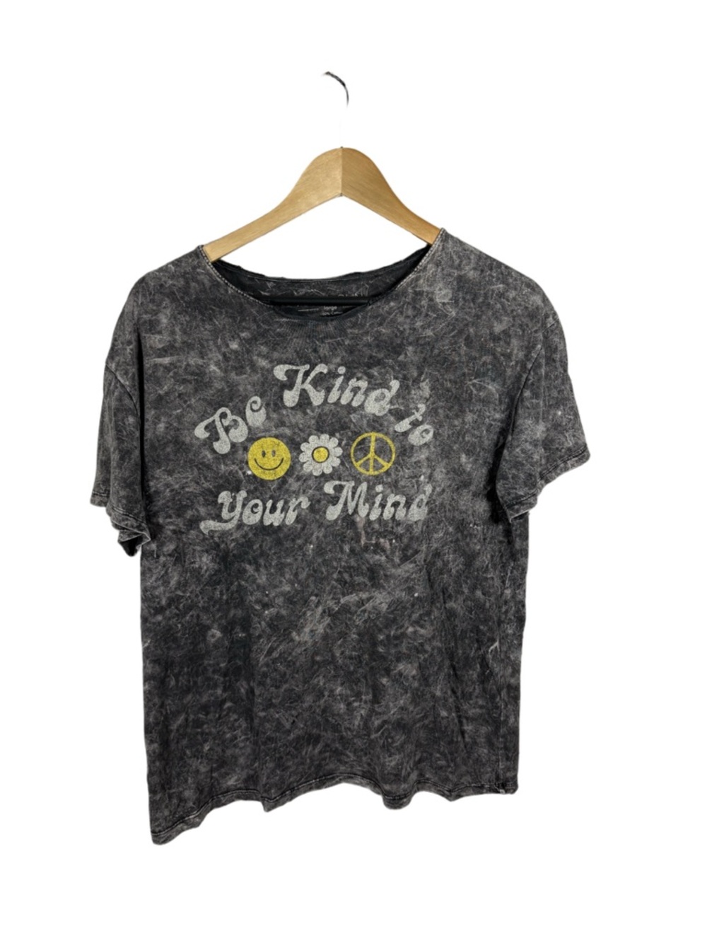 Fifth Sun Be Kind Acid Wash Graphic Tee Women’s Large